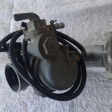 FORROS asientos moto- GUANTILLAS -CARBURADOR- CABLES MOTO SUZUKI - 2/2
