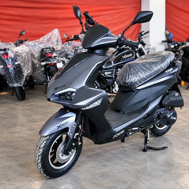 MOTO AUTOMÁTICA XMOTORS MODELO ÁGUILA 2026 - 3/4