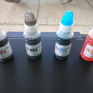 Impresora Epson L395 + Juego de tinta 664. - 3/3