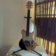 GUITARRA ELÉCTRICA CON ACCESORIOS - Img 56067728