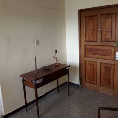 Venta de apartamento, propiedad horizontal, en El Vedado - Img 125252086
