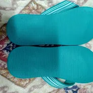 Chancletas de mujer marca francesa Yessica # 37. Nuevas - Img 47263721