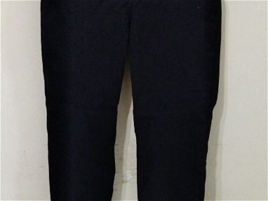 Pantalones de mezclilla elastizada (nuevos) de mujer - Img 48674255