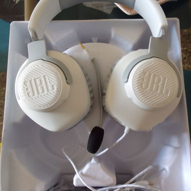 Audífonos JBL nuevo en caja - Img 112557178