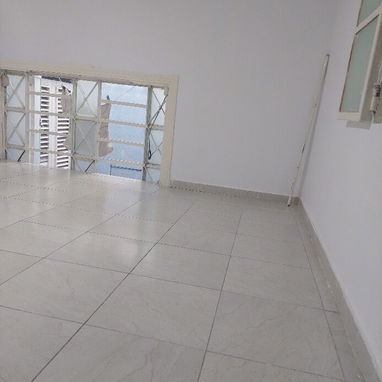 Apto de 1/4 colindante con Vedado a pasos de la Universidad - 5/8