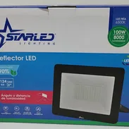 Reflector LED de 100W para exteriores - Img 55643219