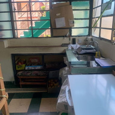 Casa Totalmente independiente Santo Suárez Grande 65mil 53582376 - 9/10
