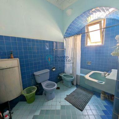 Casa Independiente en Santos Suárez, 10 de Octubre. - 5/10