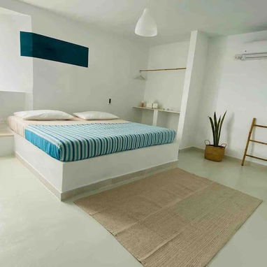 Casa completa en La Habana, Cuba 3 recámaras, 5 camas, 3 baños en venta - Img 122920118