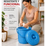 Cubo con tapa Capacidad: 12lts  Medidas:  Alto: 28 cm  Ancho: 30 cm - Img 56943198