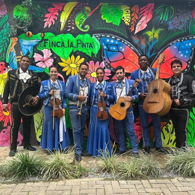 MARIACHI NUEVO JALISCO DE CUBA!!!! - Img 121053585
