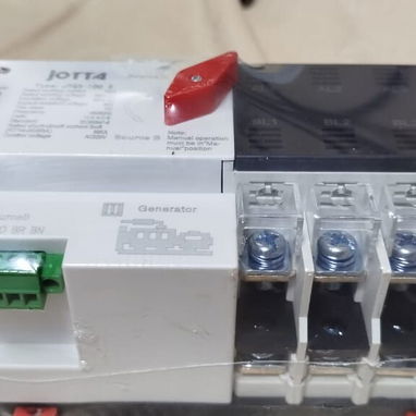 Transfer Switch Automático Trifásico - 4/8