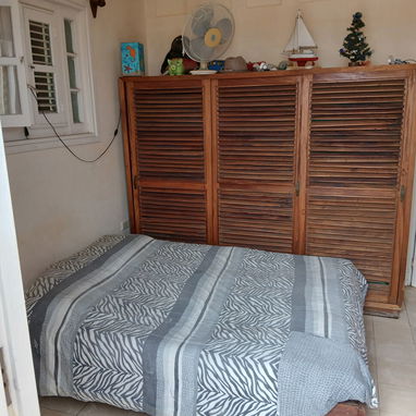 Vendo apto con garage 4/4 .muy buen estado para llegar y vivir.vibora - Img 108387399
