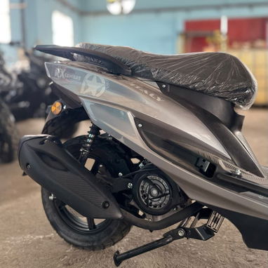 MOTO AUTOMÁTICA ITALY - 4/5