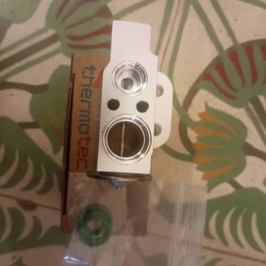 Válvula de expansión aire acondicionado marca Thermote para Seat Córdoba, Skoda Fabia y VW Polo - Img 115097016