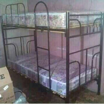 VENTA de. Camas+Mesitas de noche+CLiterass. Wa.me//+5359470233. Todo nuevo a estrenar. Se vende juntos o por separados - Img 118221579