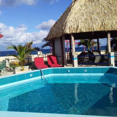 Casa de Renta con piscina en Santa Fe frente al mar - 6/9