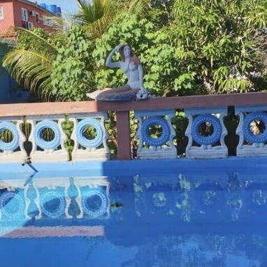 Renta de casa con piscina en guanabo, ideal para una familia. - Img 118642122