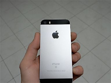 Se vende iPhone SE de 1ra generación - Img 65811171