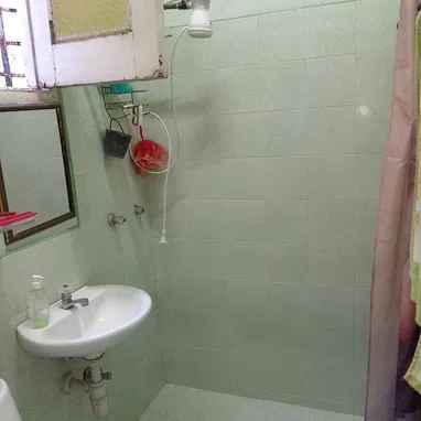 Casa Biplanta en Almendares - Img 122044089