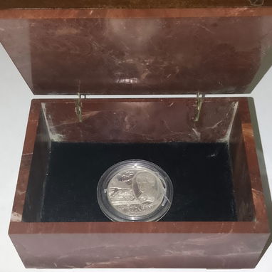 Vendo cofre y moneda rusos - 4/5