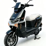 Moto Izuki NUEVA *Litio 72V45Ah *Celdas prismáticas= Mayor rendimiento y durabilidad. Importada de USA. 🌼Soy la dueña - Img 57374359