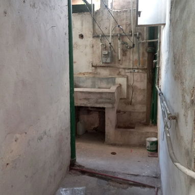 vendo apartamento ------ 💵5mil USD a 1 cuadra de 10 de octubre y Acosta... Para una pareja o persona mayor , entrada : - Img 127122145