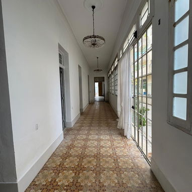 SE ALQUILA CASA EN VEDADO - Img 124869290