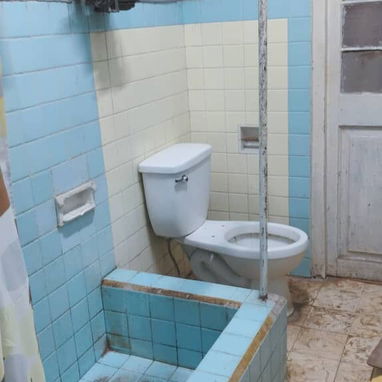 *92¡CASÓN EN DIEZ DE OCTUBRE EN CZDA DOLORES CASI ESQUINA DE PORVENIR!*ZONA INMEJORABLE, TODO CERCA** 🏡🔥  💥 *2 PLANTA - Img 121163391