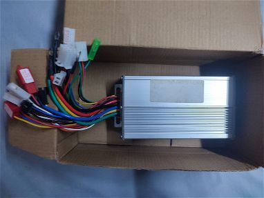 Controlador multifuncional o caja reguladora para moto 🛵 eléctrica sin escoba que trabaja con baterías de estos voltaje - Img main-image-46170124