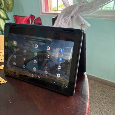 Venta de Chromebook de 8 de ram con 64 de almacenamiento - Img 124215593