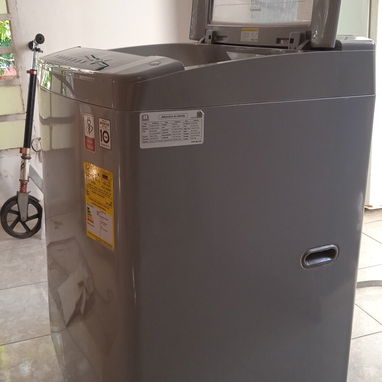 lavadora automática LG 13kilos - Img 122327084