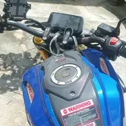 Se vende moto de gasolina marca xmt 250 cc enfriamiento por aceite con motor 4 tiempo fuel ijection,6 velocidades - Img 57833653