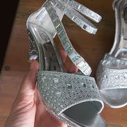 Tacones hermosos para niñas - Img 57723131