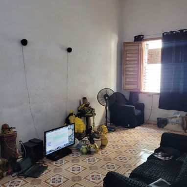 Se vende casa en planta baja en centro habana 1er apartamento de un edificio moderno de 9 apartamentos   (3 por piso), e - 4/10
