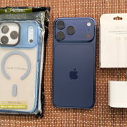 iPhone 17 Pro Max. 256Gb. Libre de fábrica. Sim física. Batería 100%(solo 24 ciclos de carga)prácticamente NUEVO (sin ca - Img 55642806