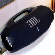 JBL Boombox 4 vendo y cambio - Img 56129909