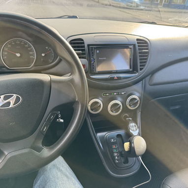 Se vende Hyundai i10 automático 2009 - Img 123777882