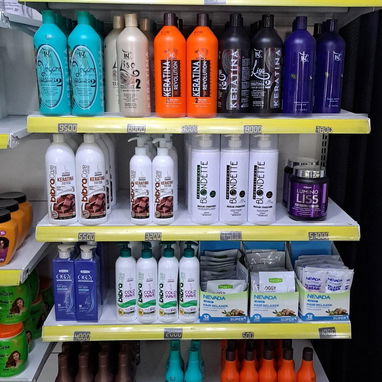 🔥 ¡Ponte bella sin salir de La Habana! Tenemos: kertinas, peróxidos, tintes, productos de aseo y belleza 💇‍♀️🧴 - Img 122724119