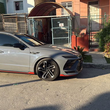 Vendo o negocio, Hyundai sonata 2024 es el Full límite en GT,line título limpio - Img 111108464