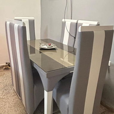 Juegos d comedor tapizados - Img 116704408