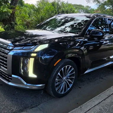 ¡Renta vehículos de lujo y confort en Cuba! 🚗💨 Contamos con modelos modernos tipo SUV y sedanes exclusivos y listos - 5/5