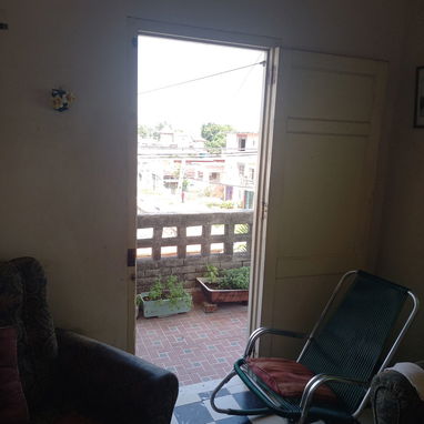 Vendo apartamento de tres habitaciones y dos baños, azotea libre, gas de la calle 24 horas, recidencial Santos Suárez, c - 7/7