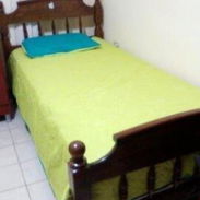 Cama personal, de madera dura con colchón superior de CONFORT - Img 51373419