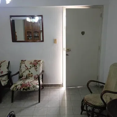 🧱 Apartamento Independiente de 1 Cuarto en Calle 30, Playa REF 1371 - 3/10