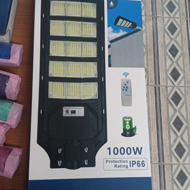 LAMPARA SOLAR STREET LIGHT CON BASE 1000W, Garantía de 15 días, Entrega por un mínimo costo adicional para toda La Haban - Img 121979322