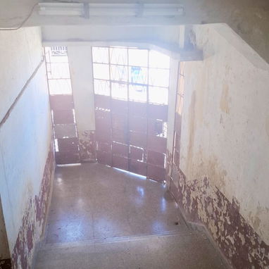 Vendo  2 apartamento  por 25mil  con todo adentro  2 - 2/9