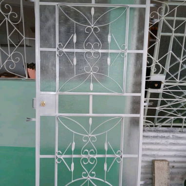 HERRERÍA Y CRISTALERÍA - 2/2