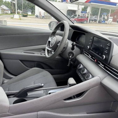 A CUBA 🇨🇺 HYUNDAI ELANTRA 2021. MUY RÁPIDO. WhatsApp - +1 8195094753. - 4/10