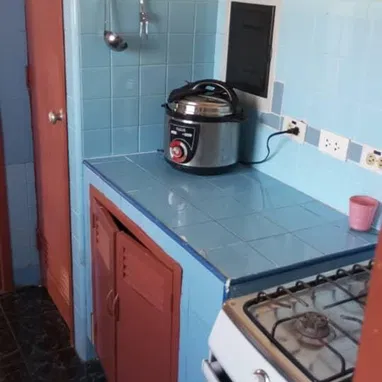 Apartamento 2 habitaciones con garaje en 20 de Mayo 30 000 USD - 4/10